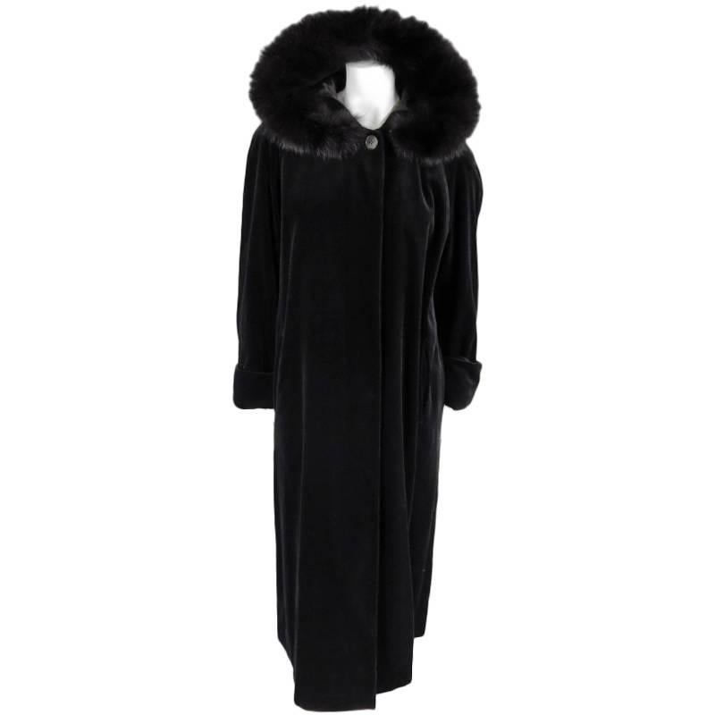 Vintage BURBERRY Size 8 Black Velvet Fox Fur Trim Hooded Coat