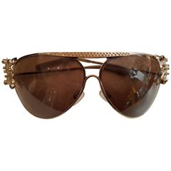 Valentino-Sonnenbrille mit Schmetterling