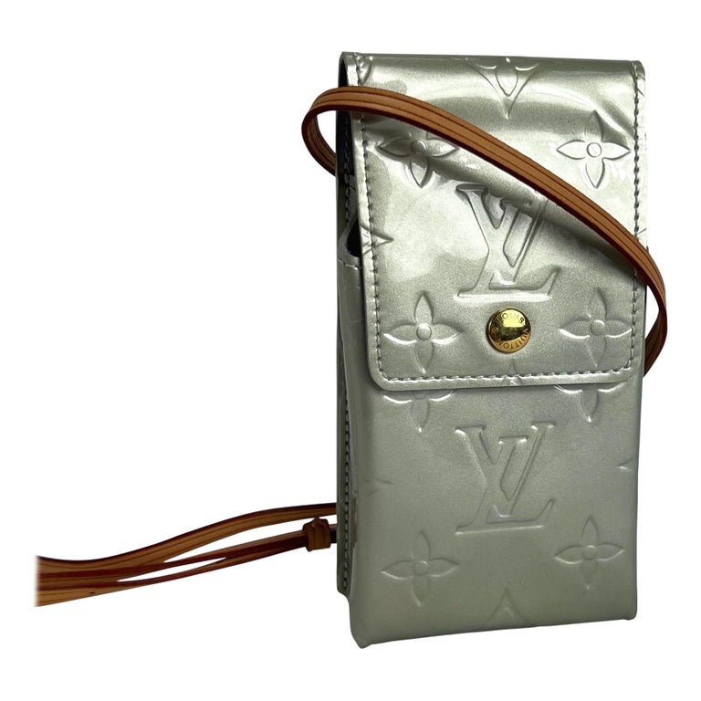 1999 Louis Vuitton Patent Leather Vernis Mint Green Monogram Crossbody For  Sale at 1stDibs