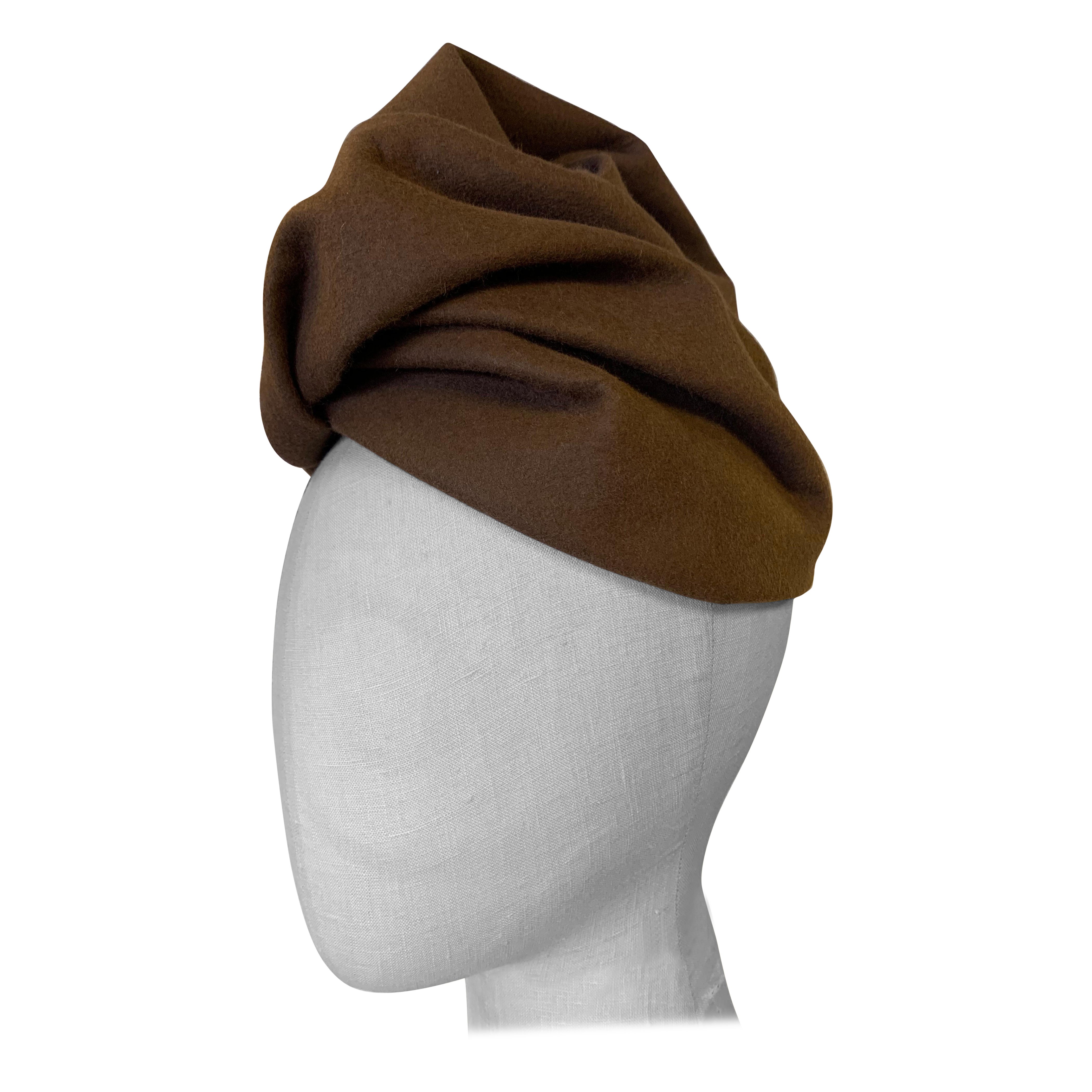 1940s Hattie Carnegie Fine Chestnut Felt Turban Hat  For Sale