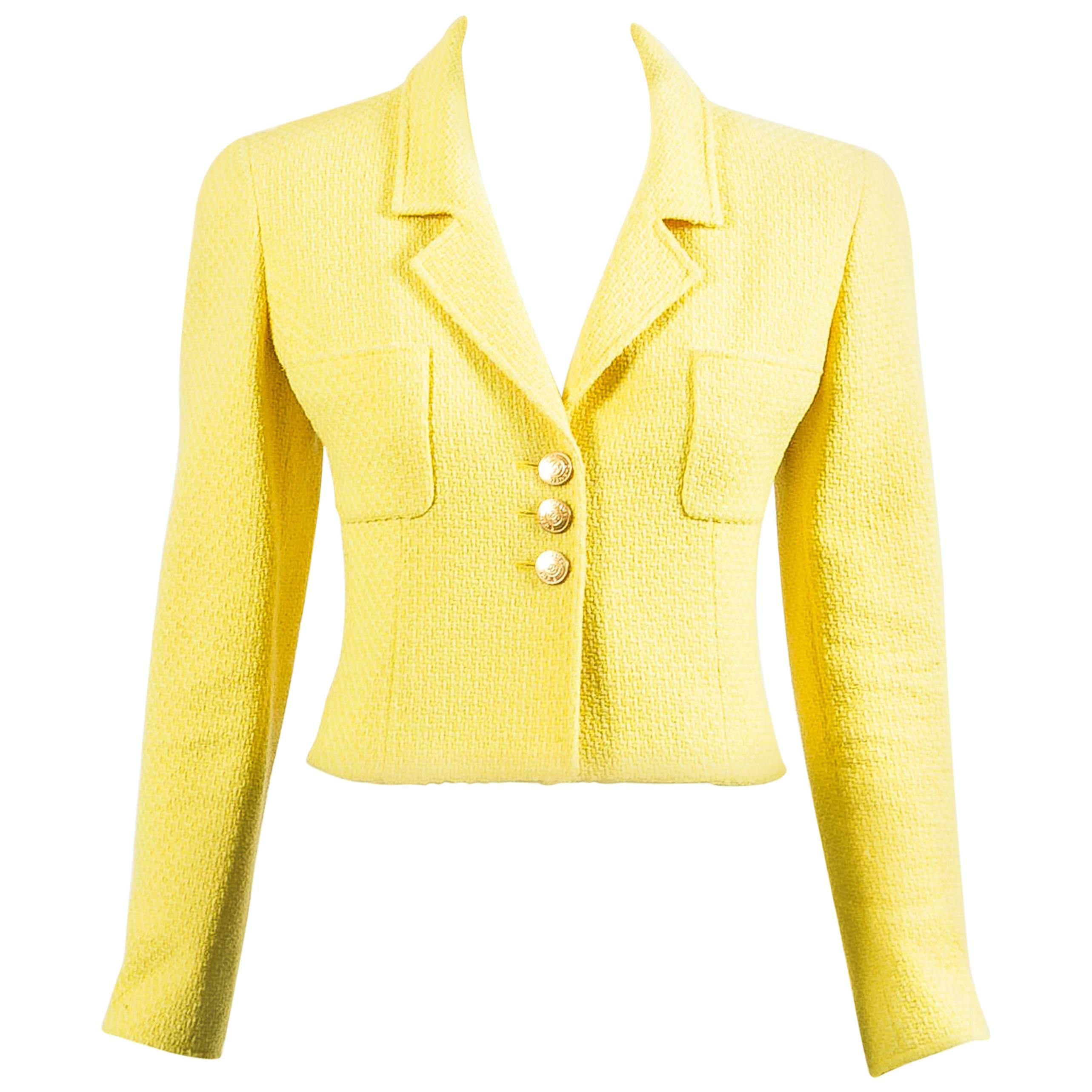 Vintage Chanel Boutique Yellow Tweed 'CC' Button Cropped Structured Jacket For Sale