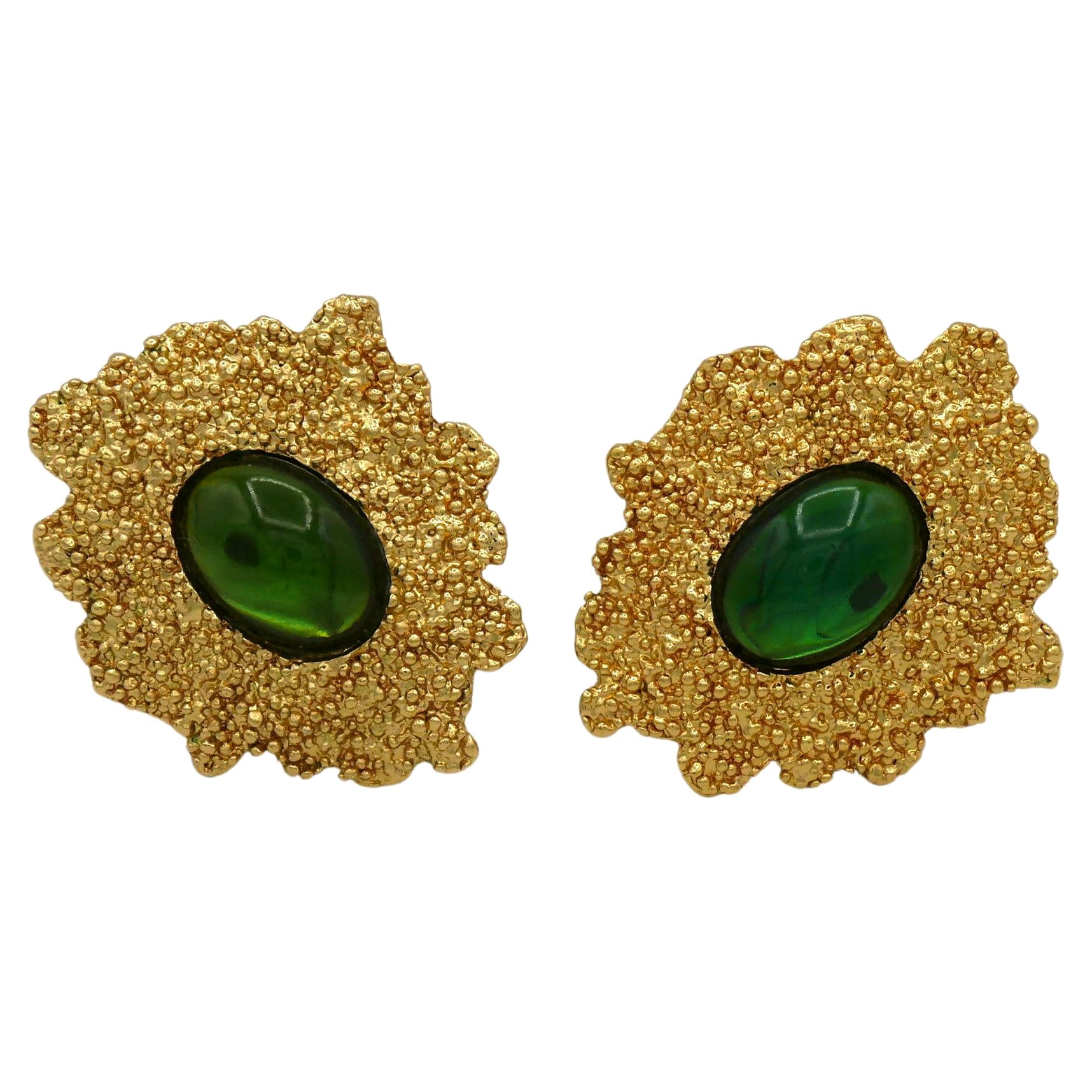 YVES SAINT LAURENT YSL Vintage Green Cabochon Textured Clip-On Earrings For Sale