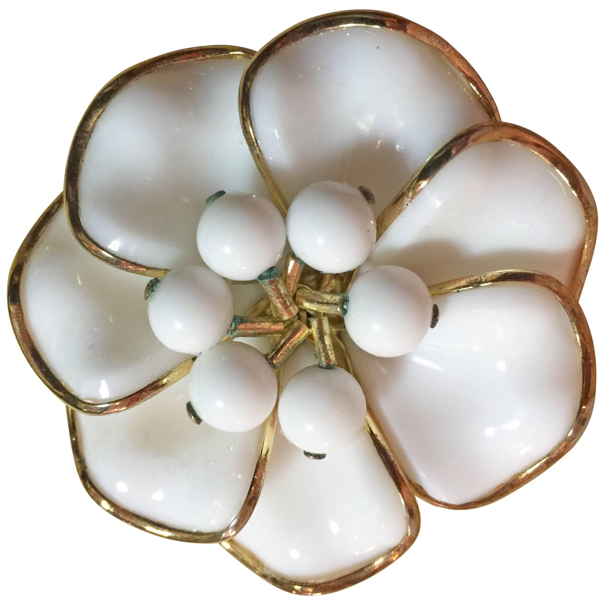 1950s TRIFARI Poured Milk Glass Bezel Set Circular Petalled Flower Pin Brooch For Sale
