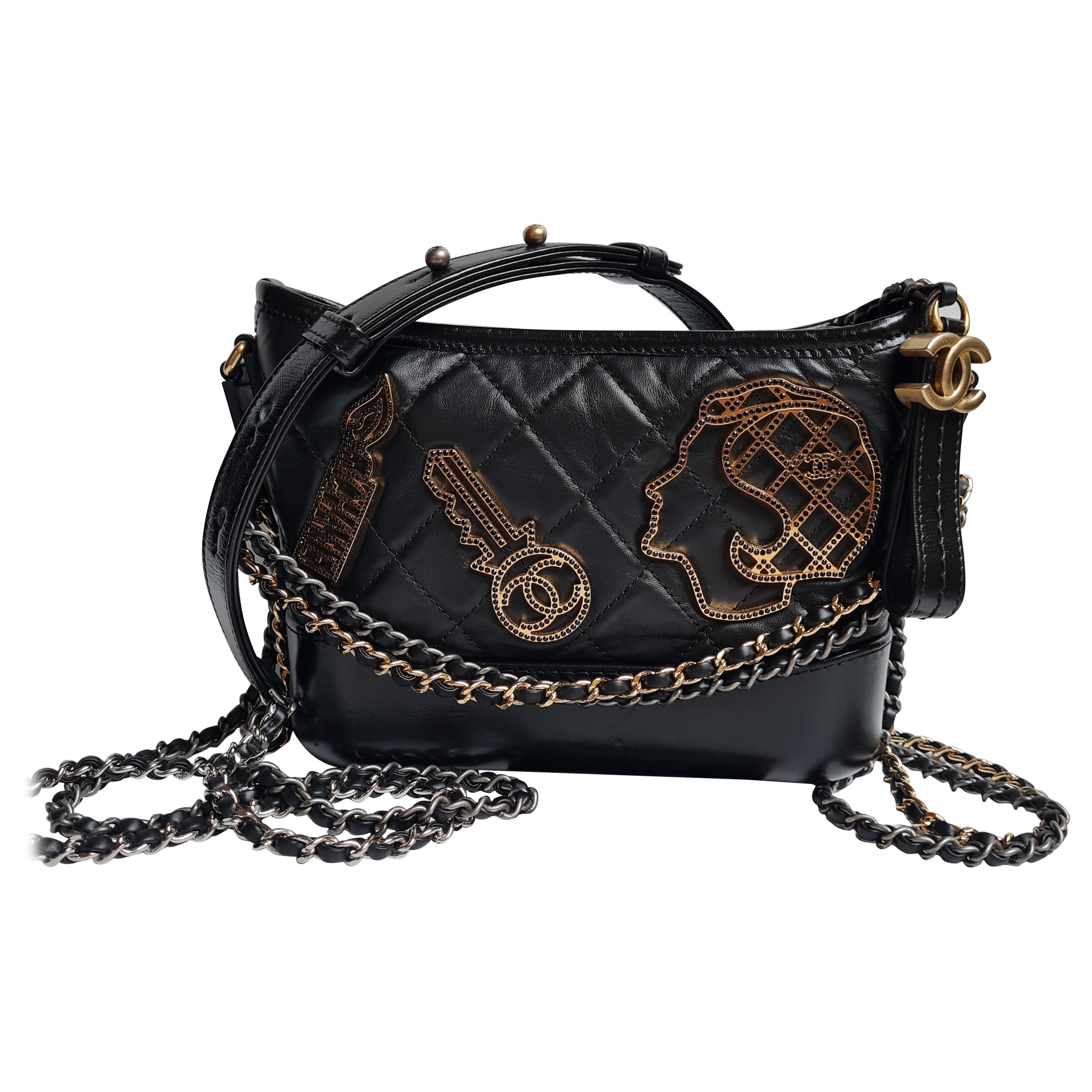 How do you wear a Chanel Gabrielle bag? - Questions & Answers