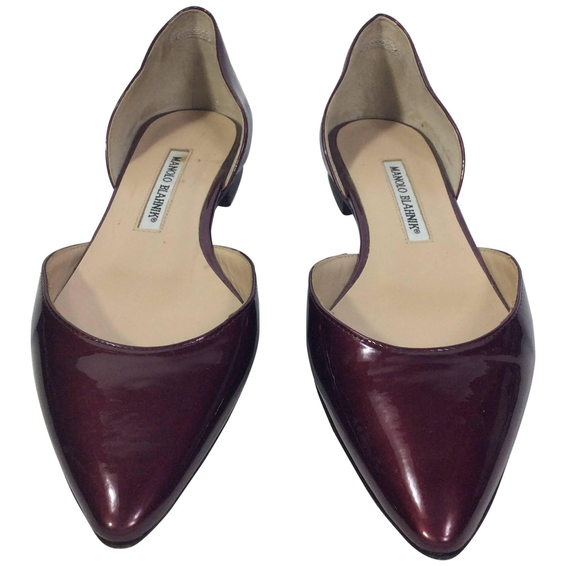 Manolo Blahnik Maroon Patent Pointed Toe Ballet Flats For Sale