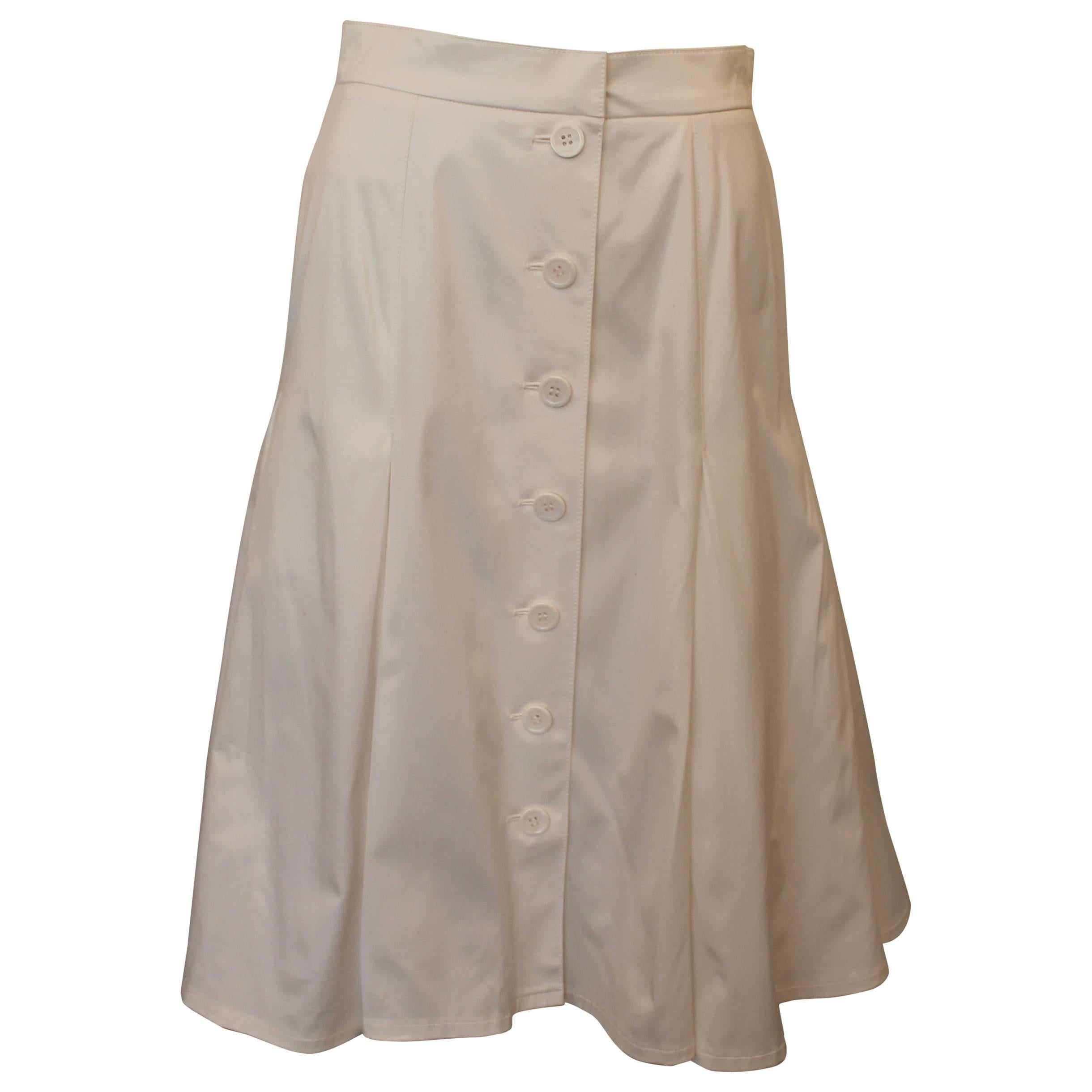 Oscar de la Renta White Cotton Tea Length Skirt with Pleats and Buttons - 6