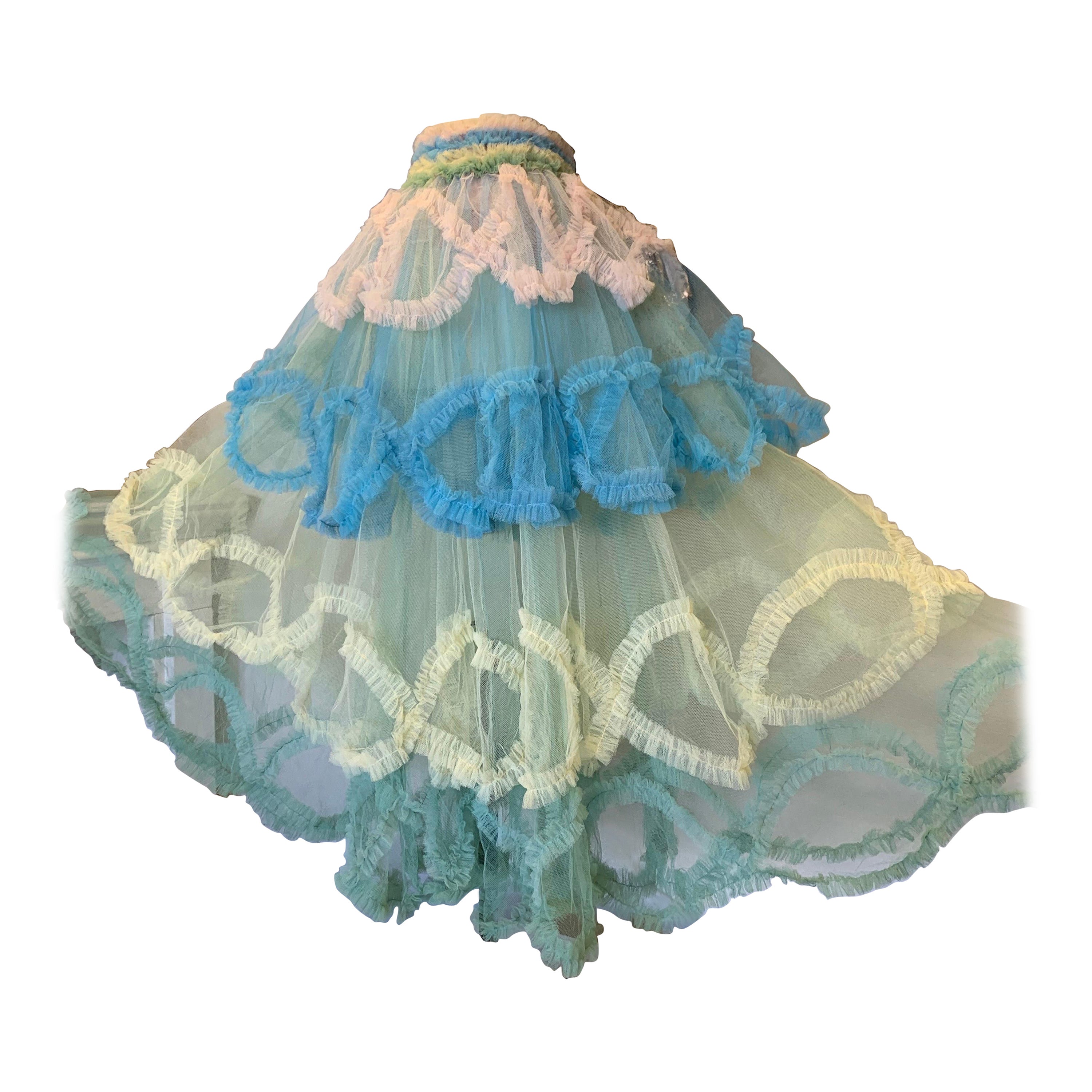 Torso Creations - Jupe de bal en tulle à volants colorés, style années 1950  en vente