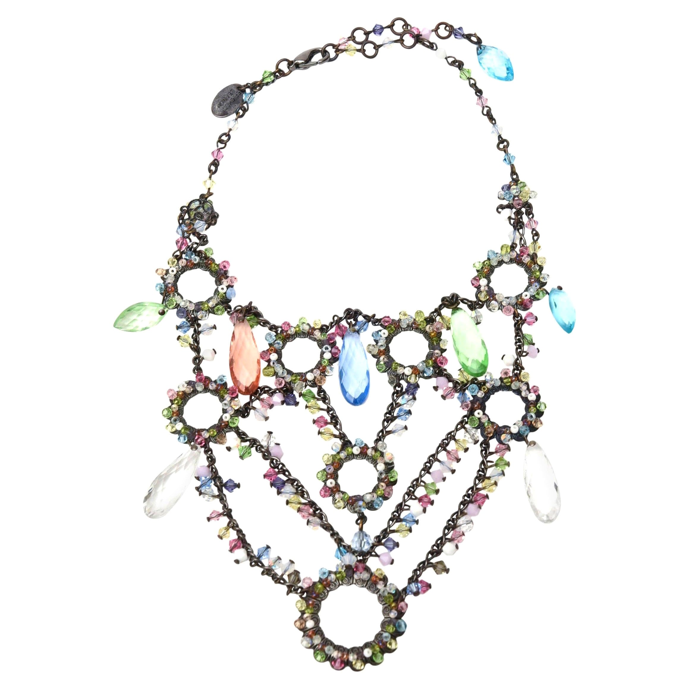Erickson Beamon - Collana a pettorina con colletto a strati e cristalli verdi e turchesi