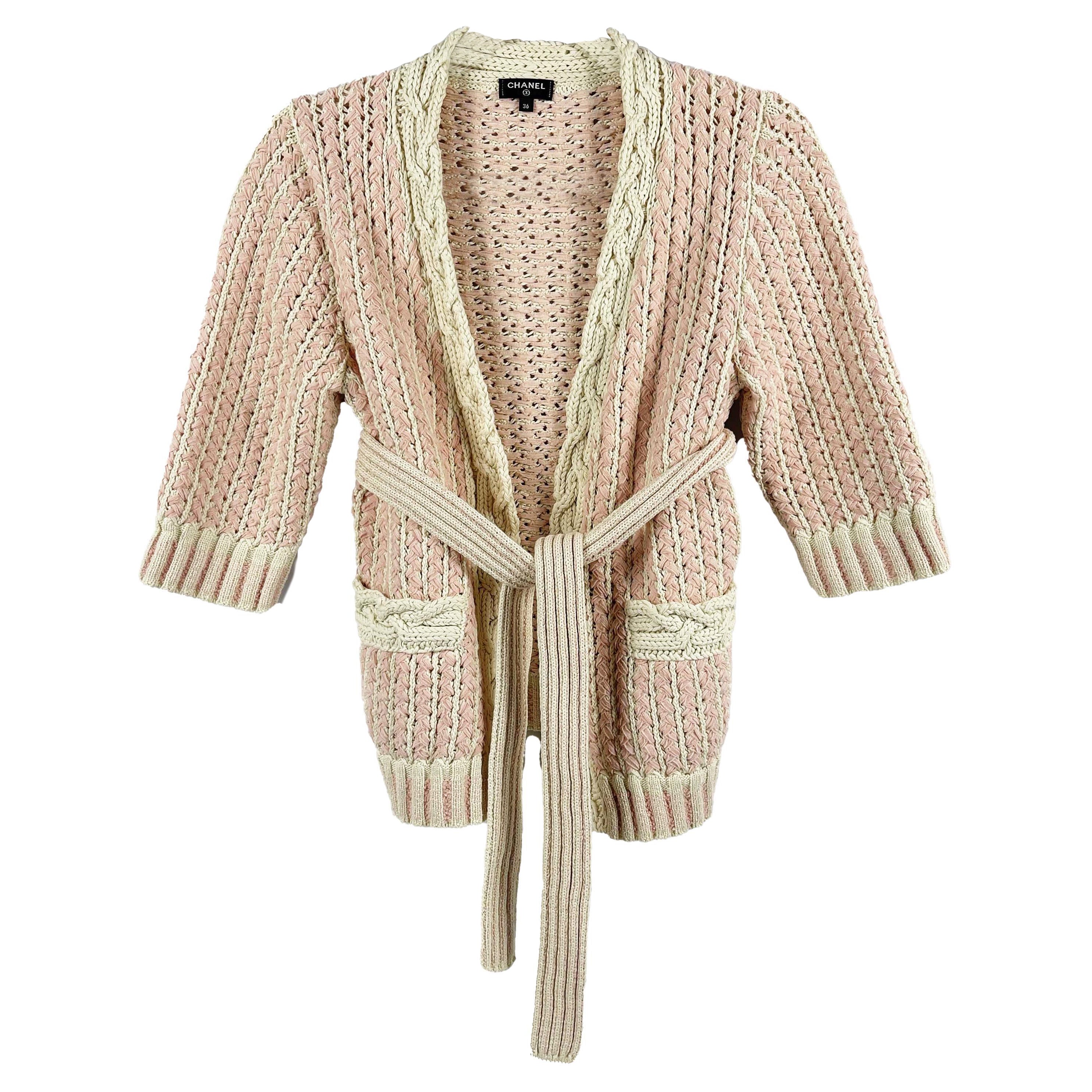 CHANEL -18P Cotton Blend Woven Knit Sweater Pastel Pink / Ecru 36 US 4 For  Sale at 1stDibs | chanel 18p collection, chanel collard, cable knit sweater  robe
