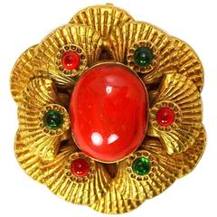 Chanel Vintage 70s/80s Goldtone Seashell Brooch/Pendant w/ Coral Center 5