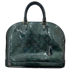 Louis Vuitton Alma MM Vernis in Vert Tonic (Green) Louis Vuitton | The  Luxury Closet