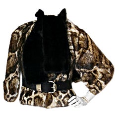 Gucci ocelot print murmel fur cape with scarf and belt size IT 42