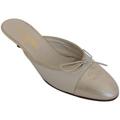 Chanel Bone Colored and Gold Mules with Bow and Stitched Logo - 38