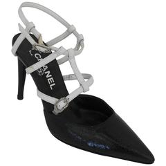 Chanel Black and White Cracked Patent Leather Pointed-Toe Heels - 35.5