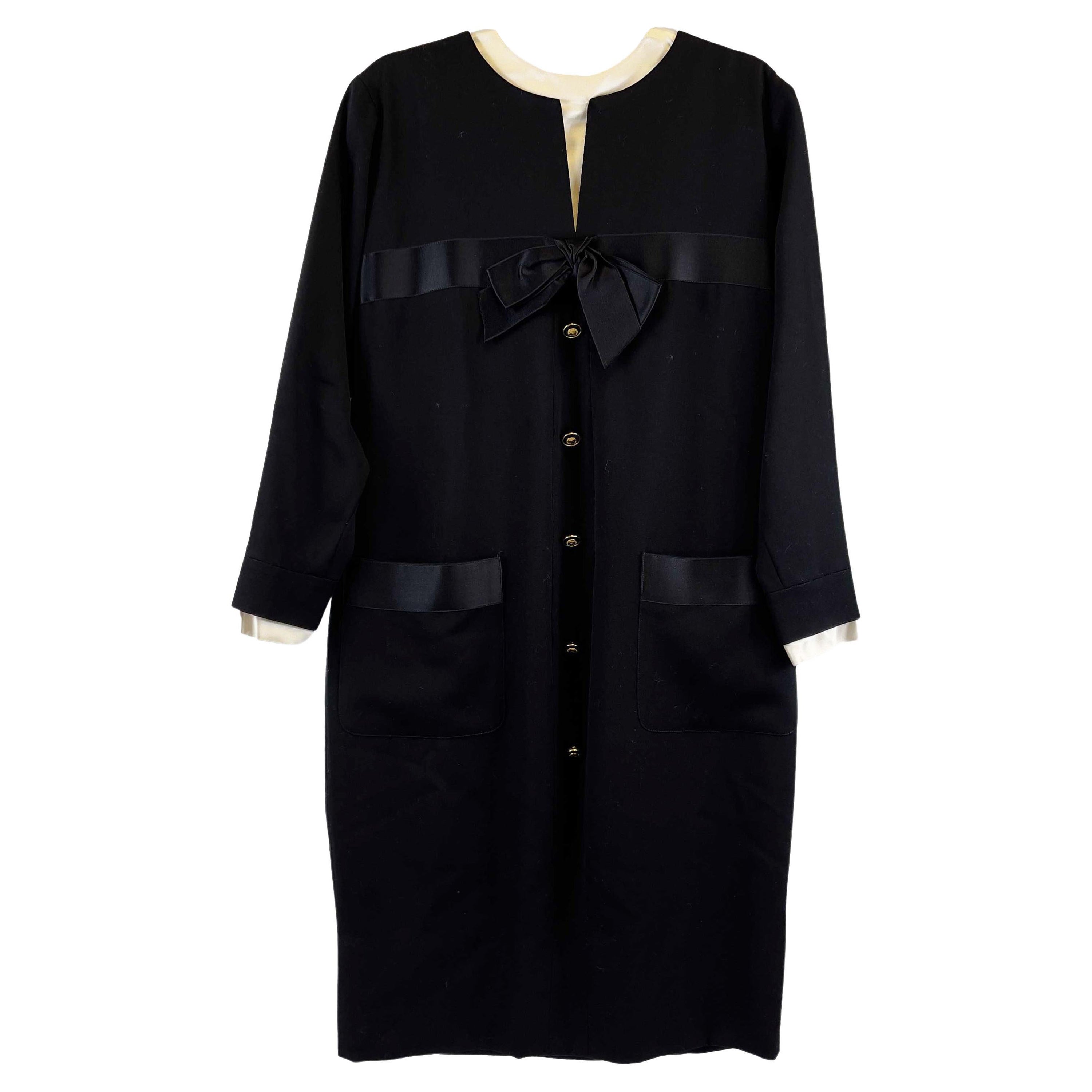 CHANEL Vintage Satin Layer Trim Bow Shift Wool Dress Black FR 40 / US 8 For Sale