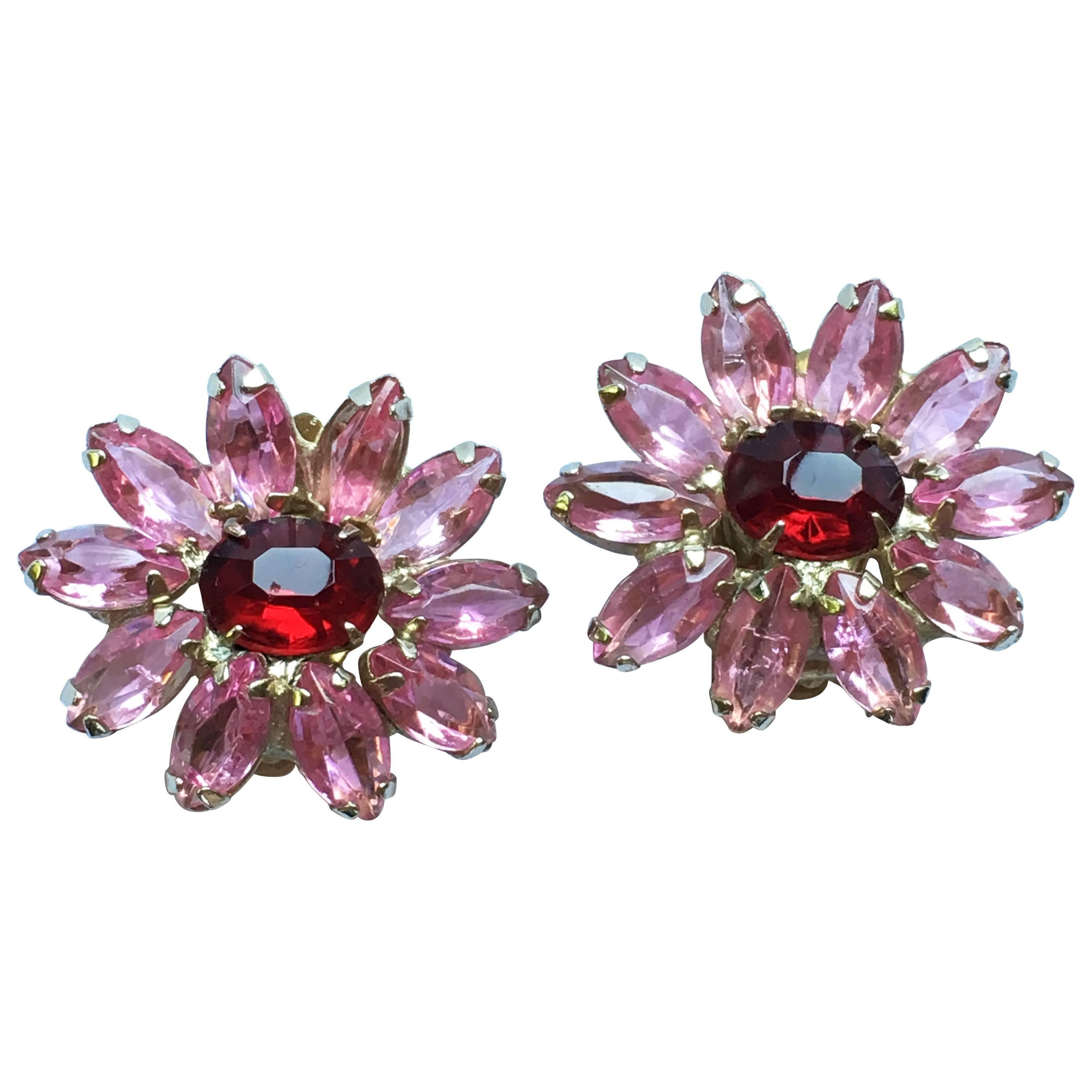 1960s Weiss Red and Pink Glass Clip-On Flower Earrings For Sale