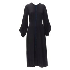 ROKSANDA - Robe midi à manches évasées en soie noire avec détails en couture bleue