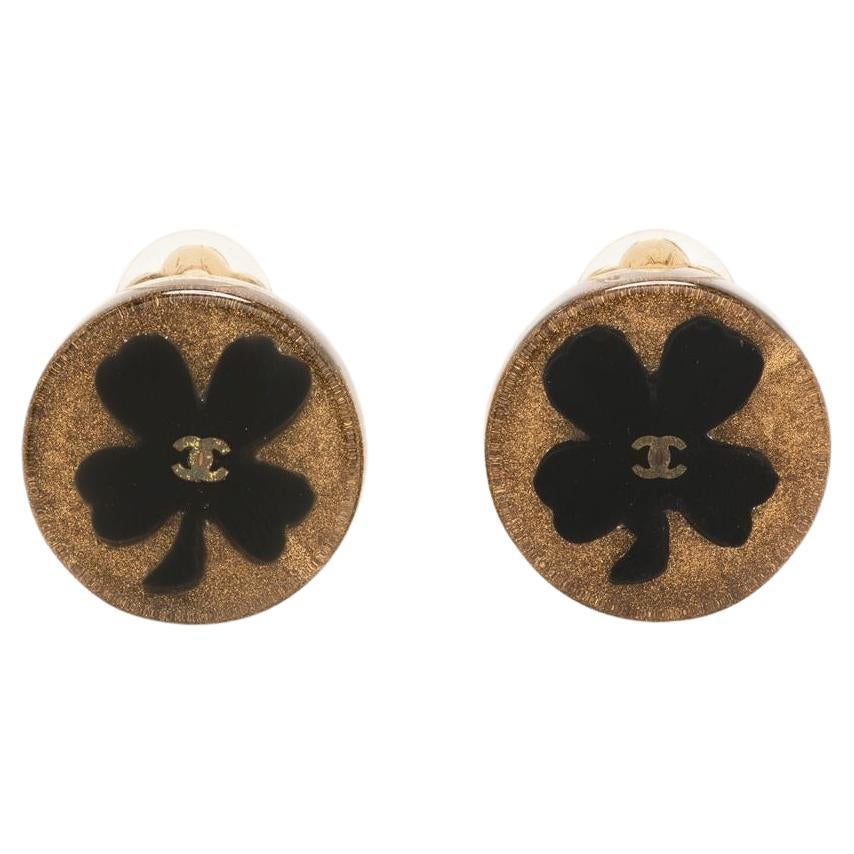2001 Clover Chanel Clip On Earrings For Sale