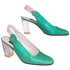 Retro C.1990 Stuart Weitzman Emerald Green Patent Leather Shoes With Lucite Heels
