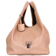 Loewe Rose Hobo-Tasche aus Leder mit Calle Lock
