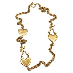MOSCHINO Collier à chaîne vintage en or avec cœurs en forme de cœurs en onyx d'olivier