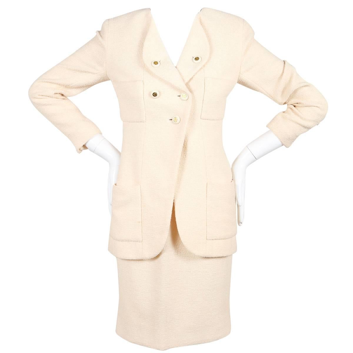 Vintage Chanel 94P Cream Wool Tweed 'CC' Button Skirt Suit SZ 36 For Sale