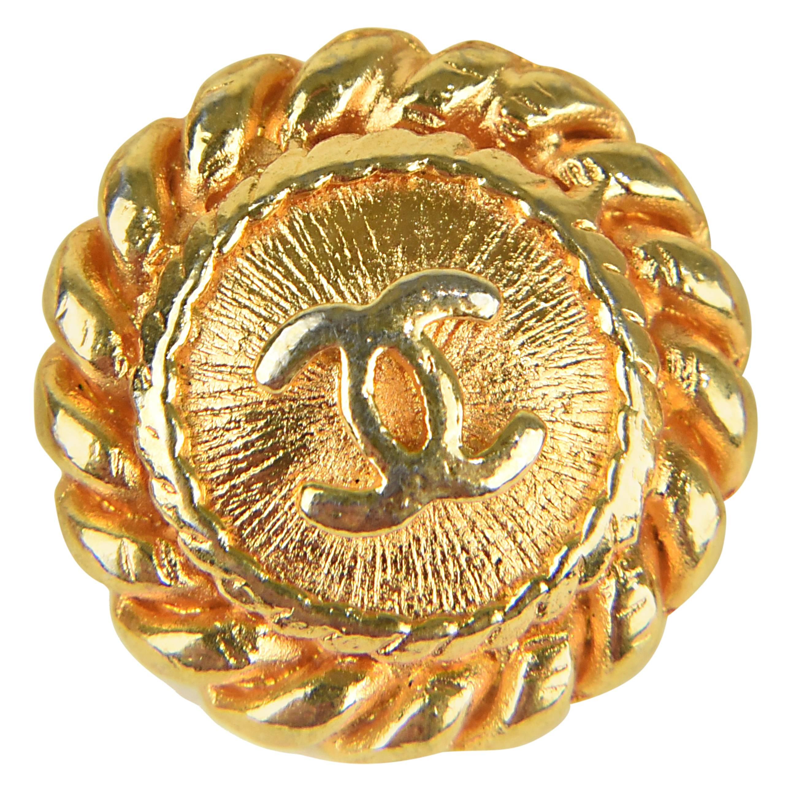 1980's  Seventeen Vintage Chanel Gilt Rope and Sunburst Design Buttons For Sale