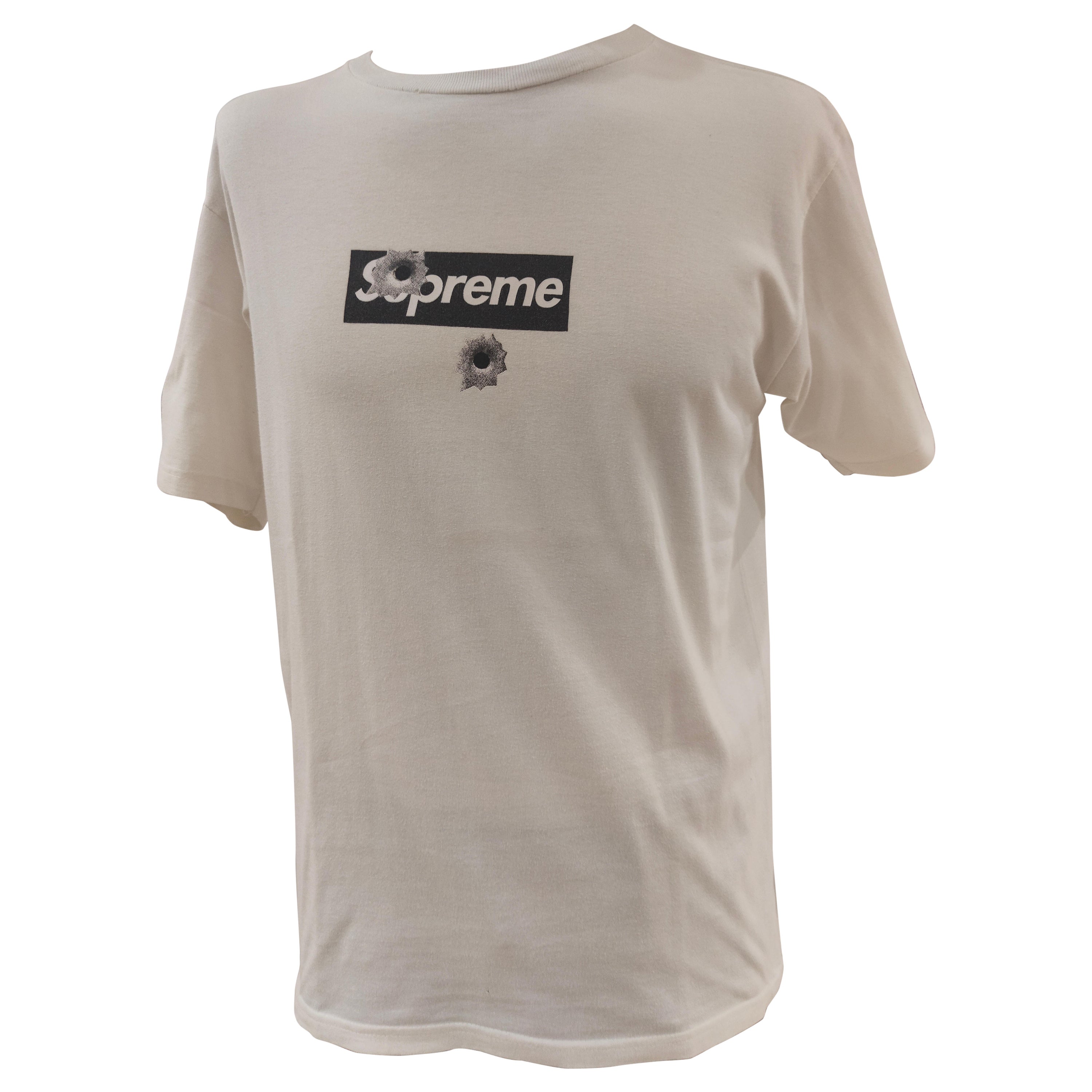 Supreme White limited edition t-shirt For Sale