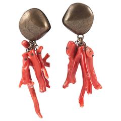 Fantastical Parisian 1980s coral and bronze shell earrings