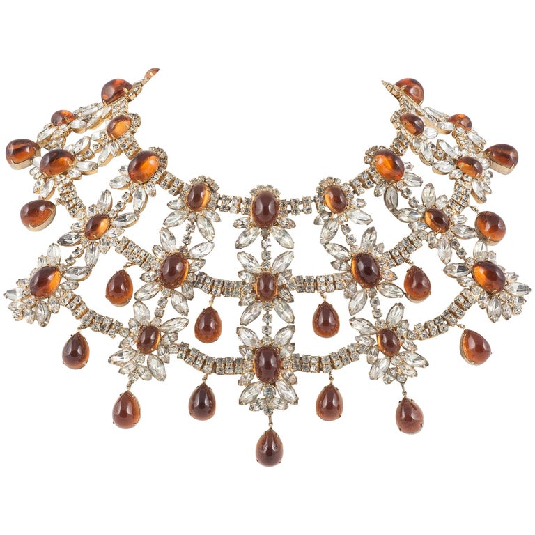 A dynamic topaz cabochon and paste collar, KJL (Kenneth Jay Lane), 1960s For Sale