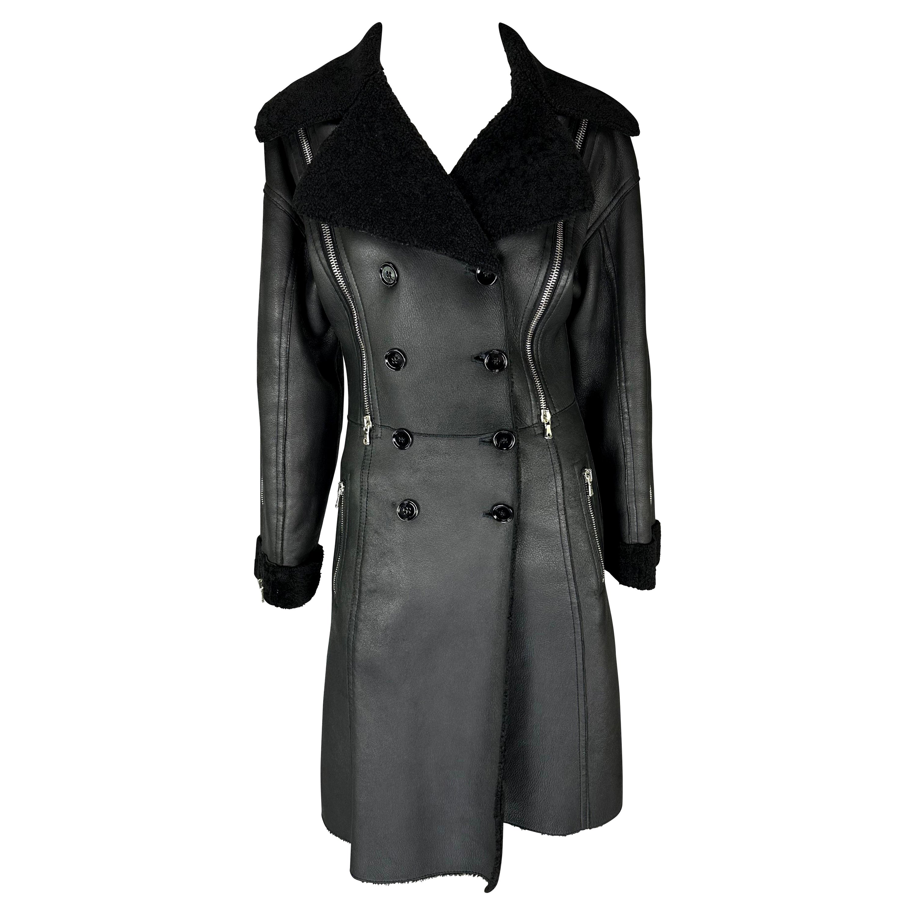 F/W 2003 Dolce & Gabbana Shearling Lined Black Leather Adjustable Zip Coat For Sale