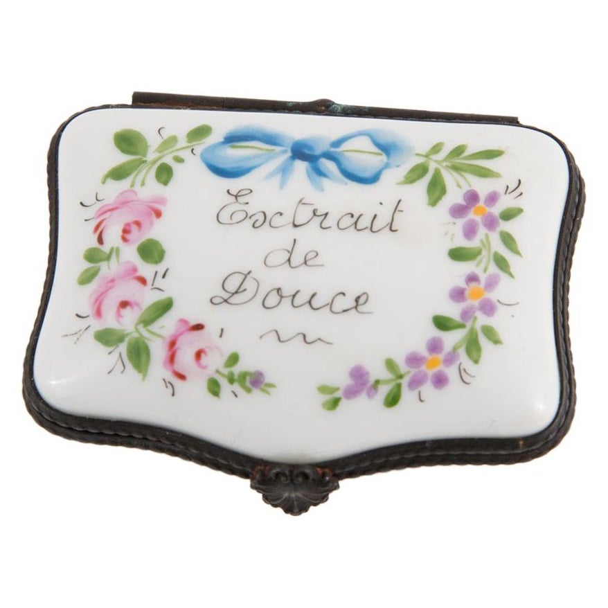 Porcelain Extrait De Douce Medecine Box For Sale