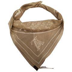 Louis Vuitton Nude tone scarf with with tone