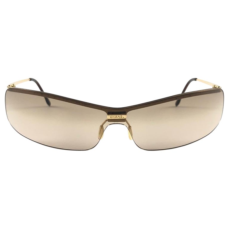 New Vintage Chanel 4043 Gold Half Frame Mono Lense Sunglasses Made In Italy  Y2K For Sale at 1stDibs