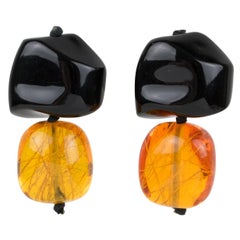 Vintage Monies Dangling Clip Earrings Black and Amber Resin