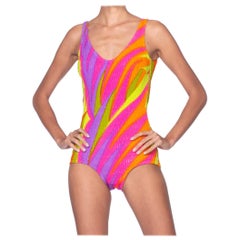 Costume da bagno psichedelico arcobaleno degli anni '70