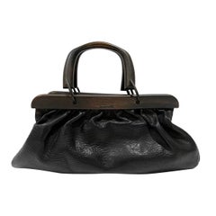 Gucci Lederhandtasche mit Holzgriff FW2002