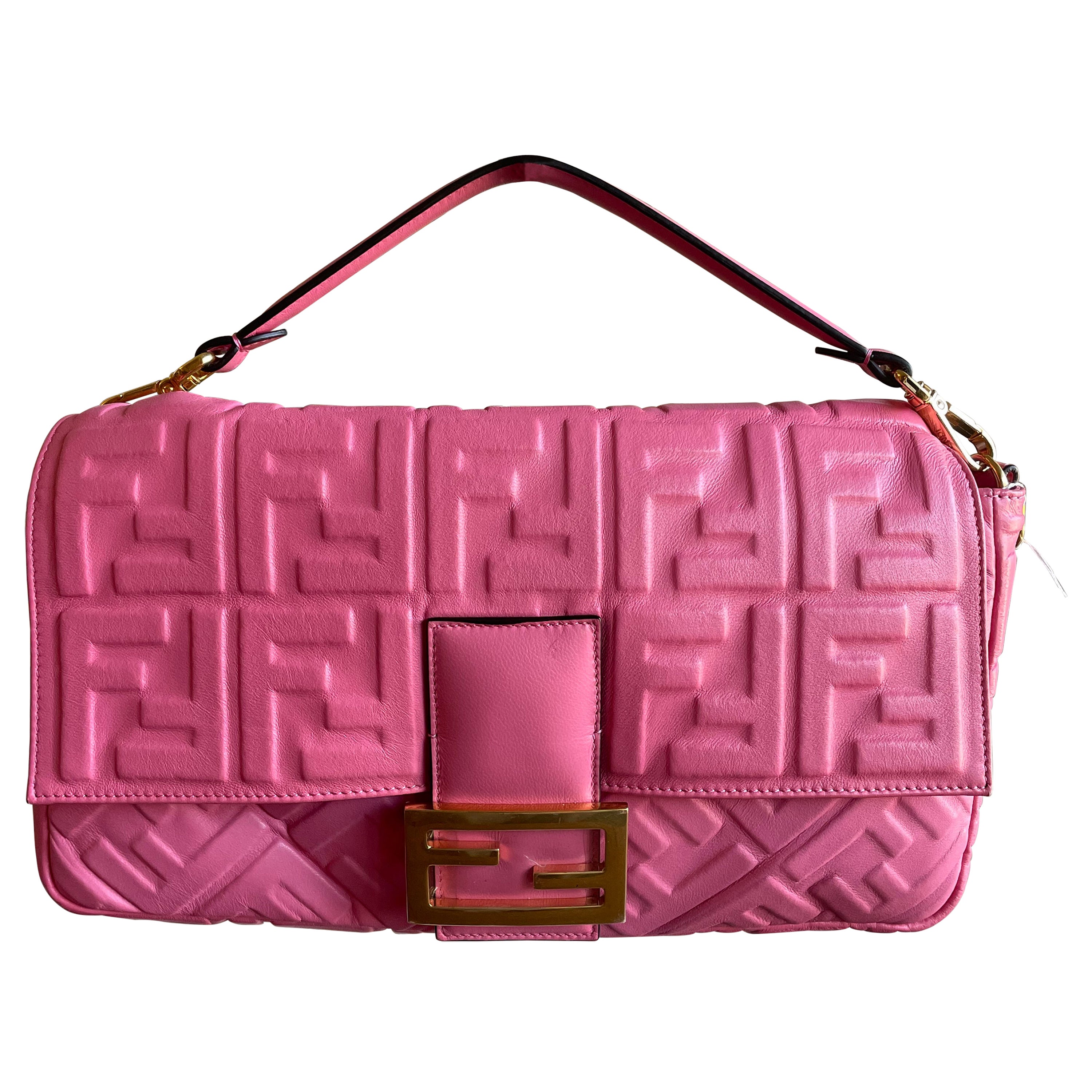 New Fendi baguette bag in pink nappa leather.