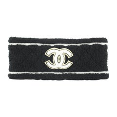 Chanel 22B Black CC Quilted Headband 9CJ10