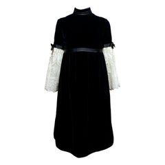 1960s Geoffrey Beene Black Velvet and Cream Lace Cocktail Dress