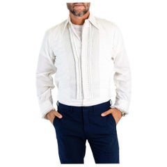 1970S White Formal Wear Tuxedo Shirt With Textured Ruffles
