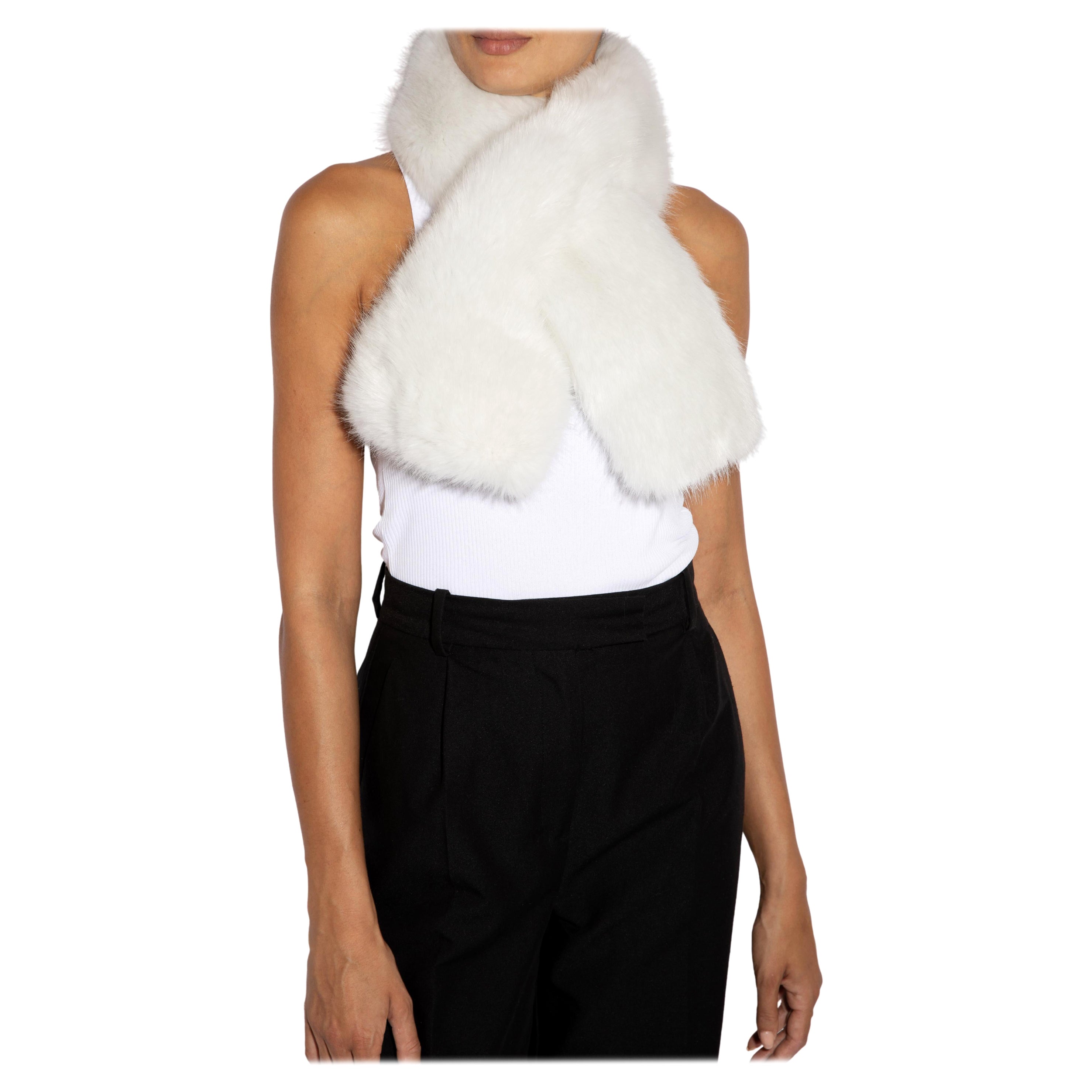 Verheyen London Cross-through Faux Fur Collar in White For Sale