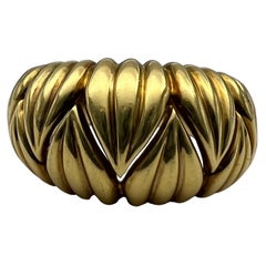 18 Karat Gold Ring mit geripptem Design von Tiffany & Co.
