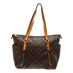 Louis Vuitton Monogram Totally MM