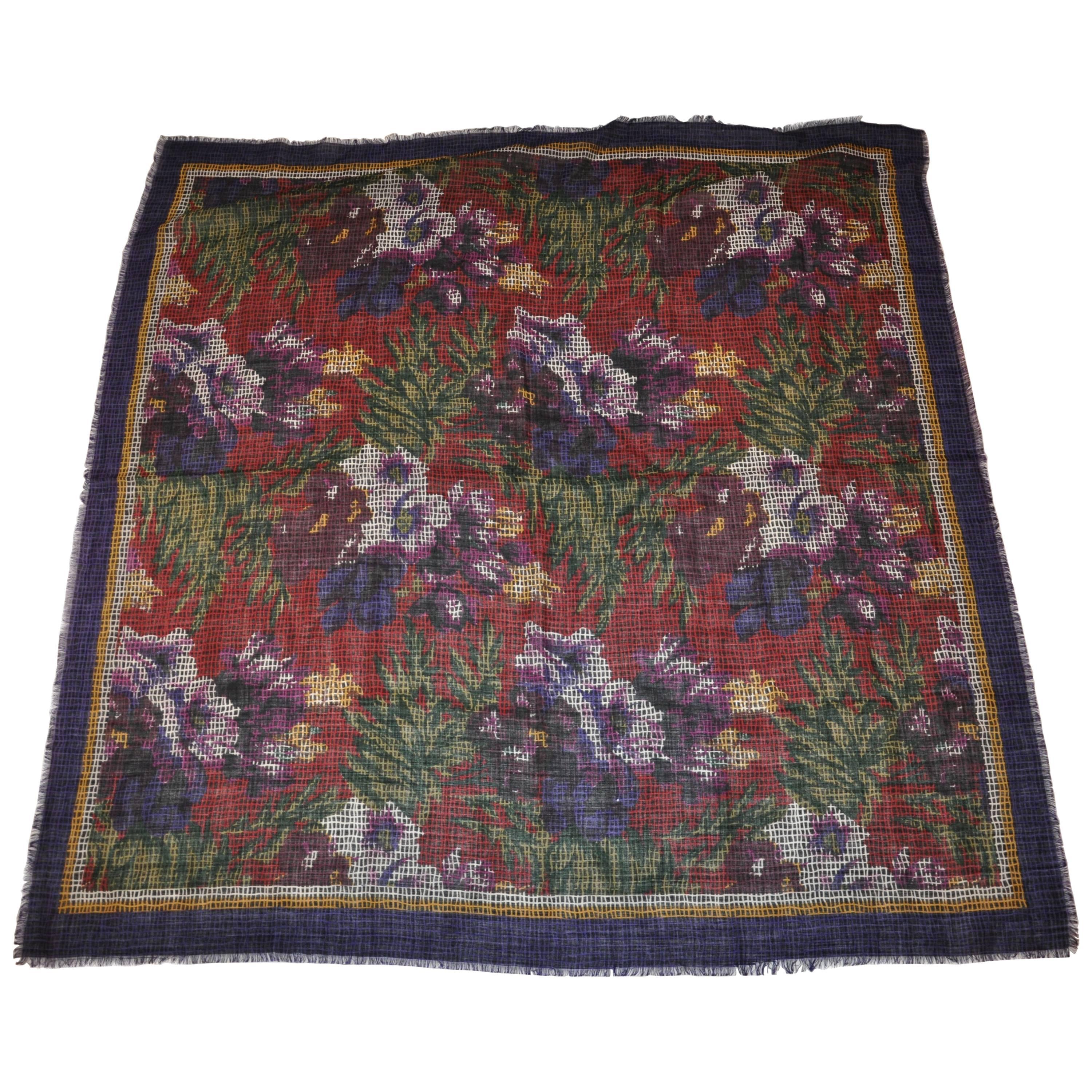 Grande écharpe en challis de laine multicolore avec franges en vente
