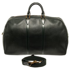 Louis Vuitton Green Taiga Leather Kendall GM Duffle Bag