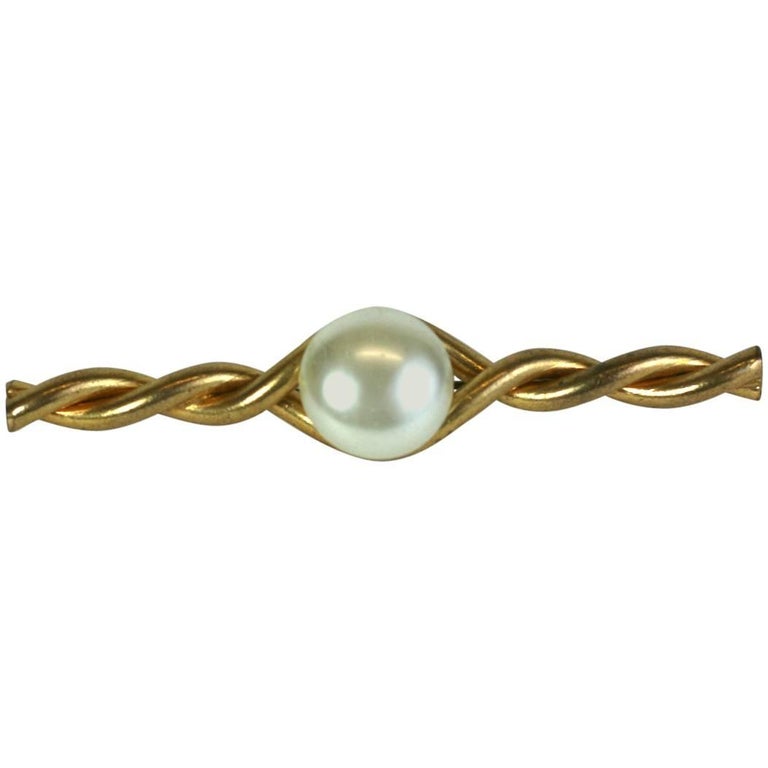 Coco Chanel Pin Brooch in Gilt Metal CC Logo Pearl and Strass