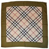 Pañuelo de seda "Plaid" Burberry Iconic Signature