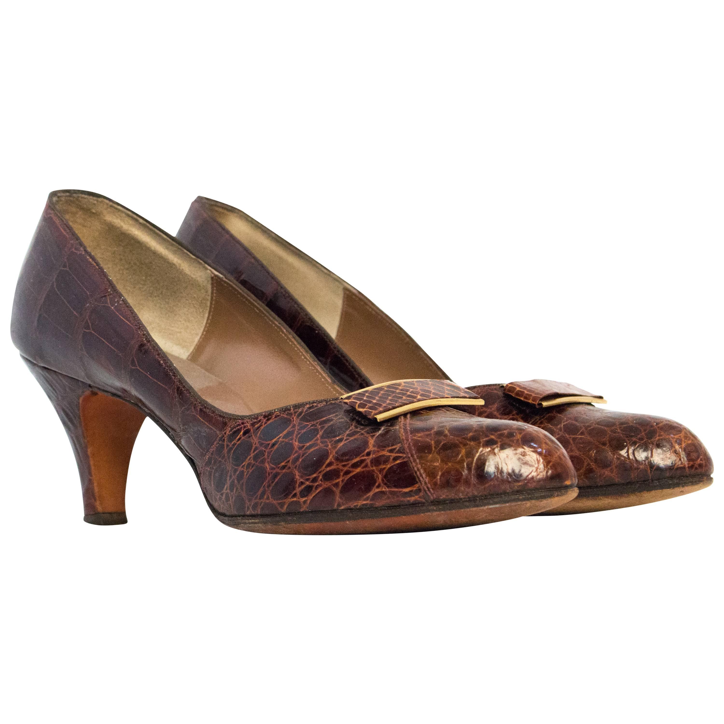 60s Brown Alligator Heels Size 8 For Sale