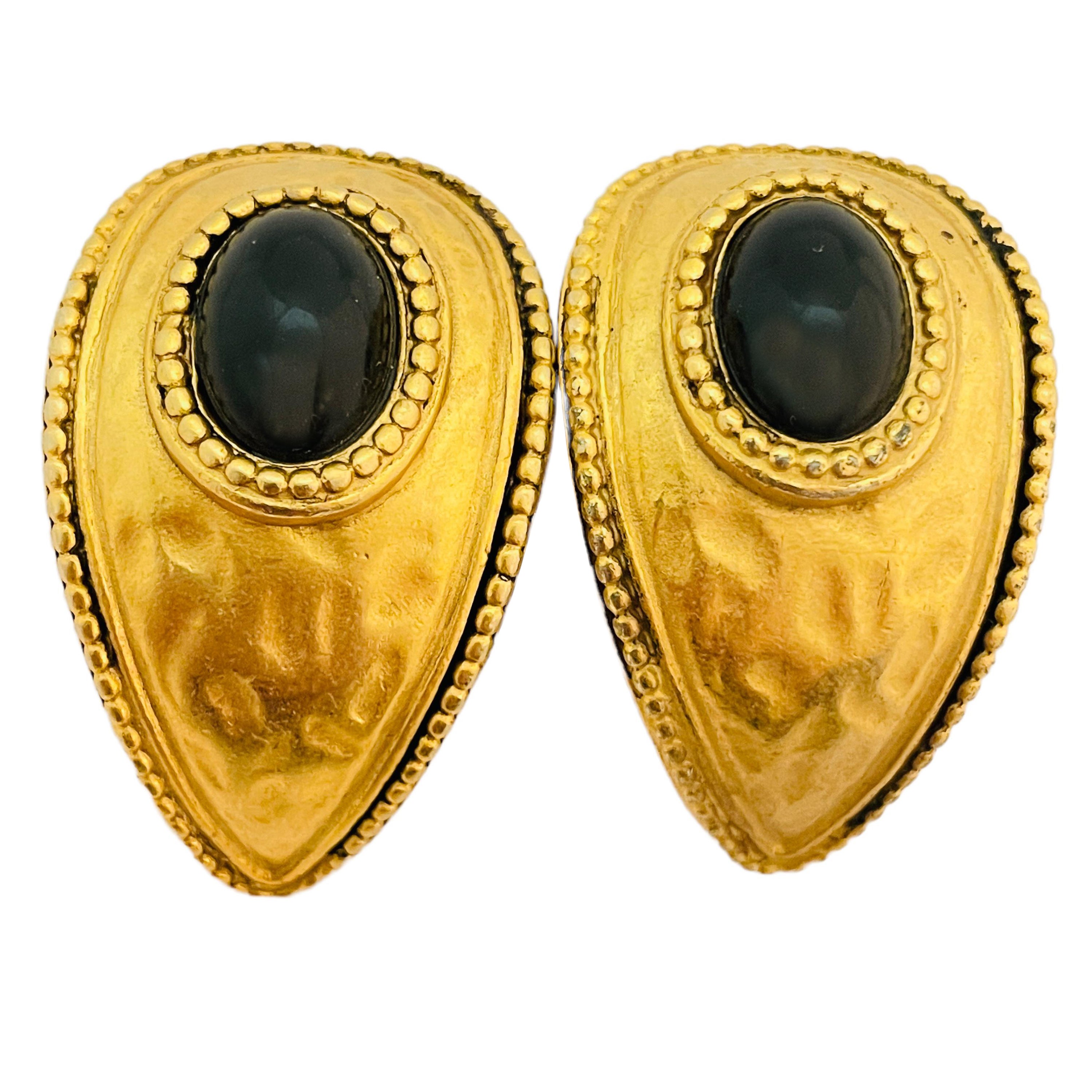 Vintage gold Etruscan black cab designer runway clip on earrings For Sale